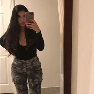 Meet your Posher, Carolina